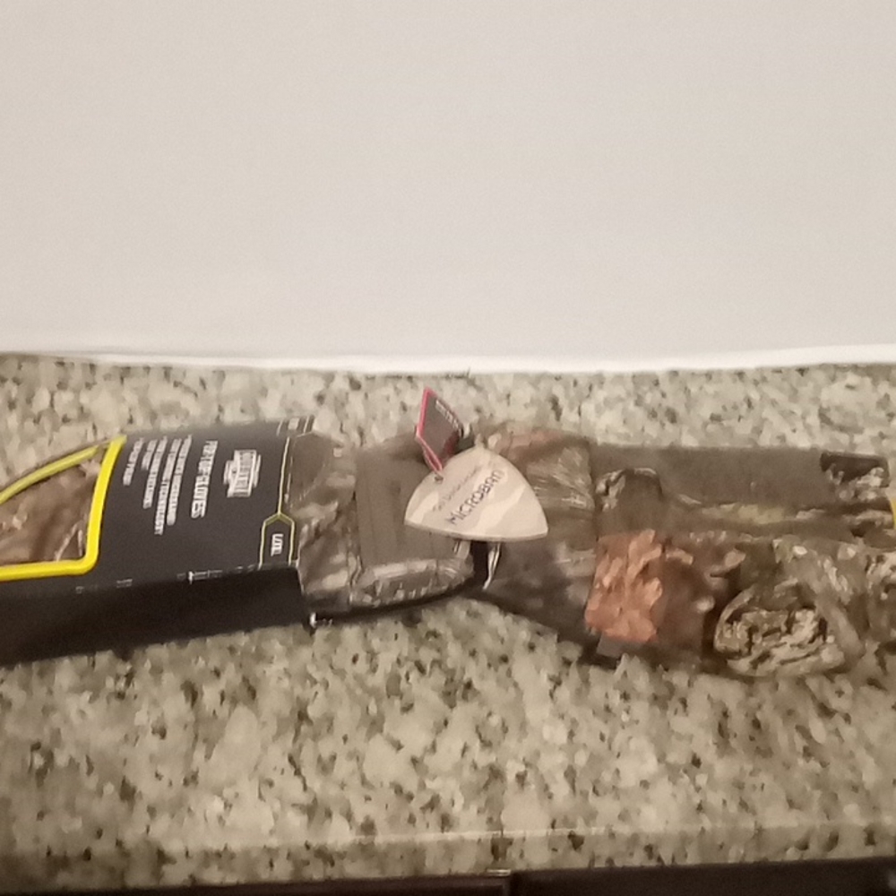 Mossy oak gloves